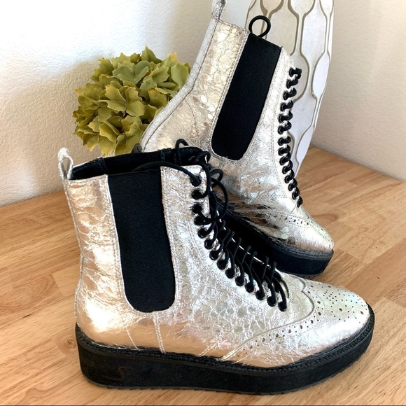 Shelly’s London Silver Lily Lace Up Chelsea Platform Wedge Boots Size 6.5 - Picture 2 of 13